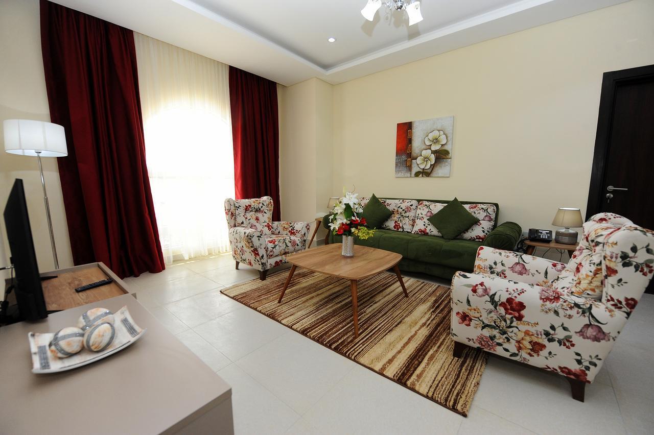 Al Mansour Park Inn Hotel&Apartment Dauhá Exteriér fotografie