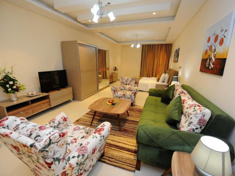 Al Mansour Park Inn Hotel&Apartment Dauhá Exteriér fotografie